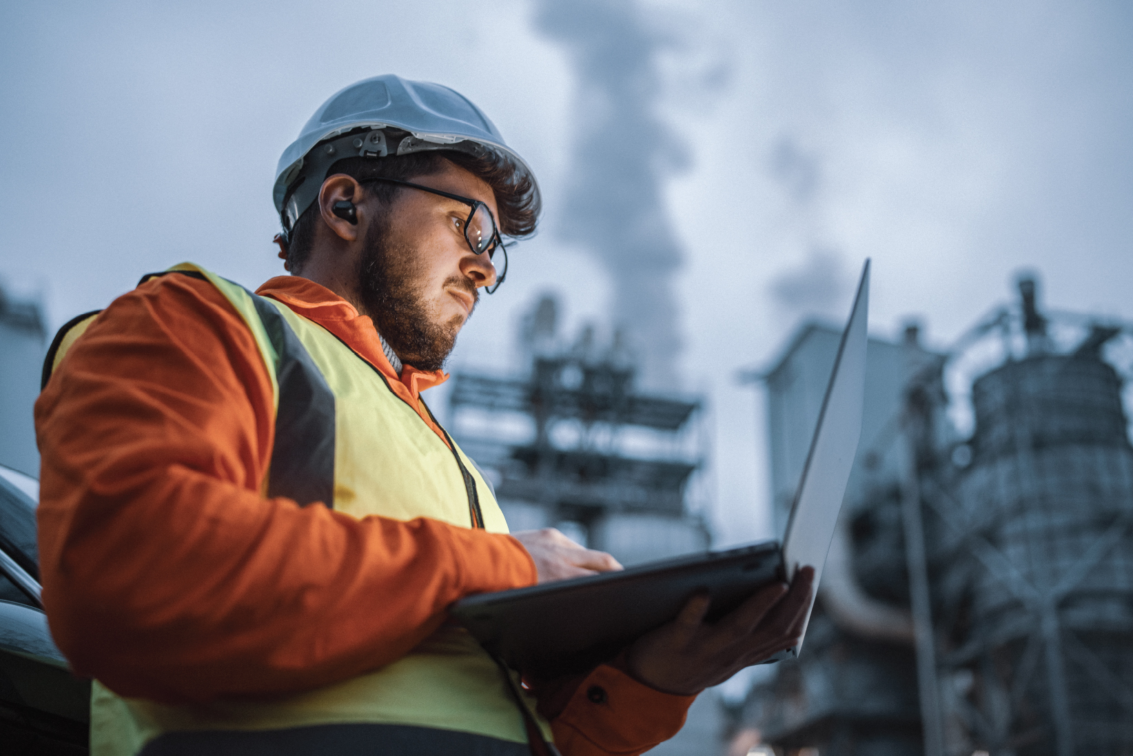 Physical Security Solutions for the Oil & Gas Industry - Alert Enterprise